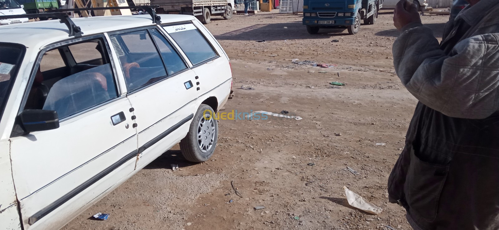 Peugeot 305 1989 305