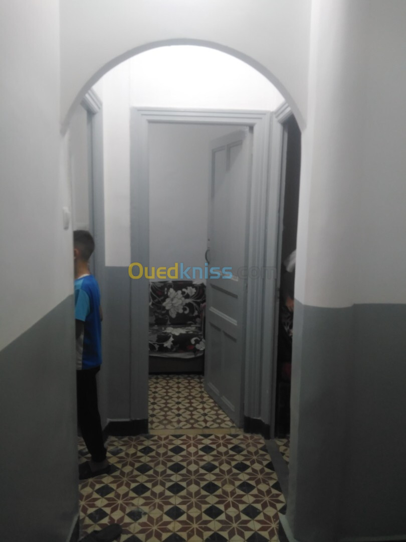 Location Appartement F2 Alger Bab el oued