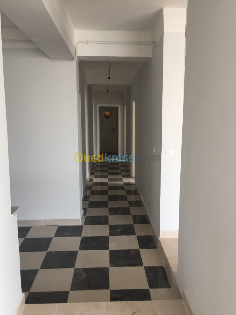 Vente Appartement F4 Alger Hydra