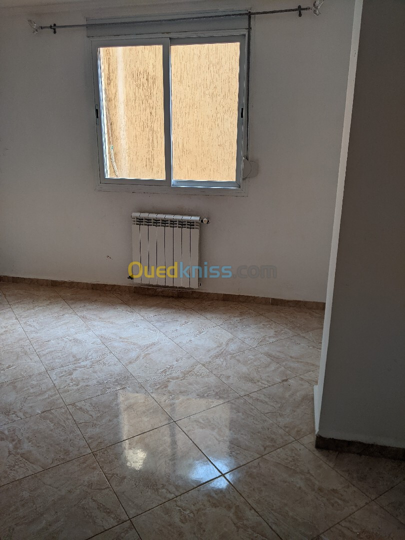 Location Appartement F4 Alger Bouzareah