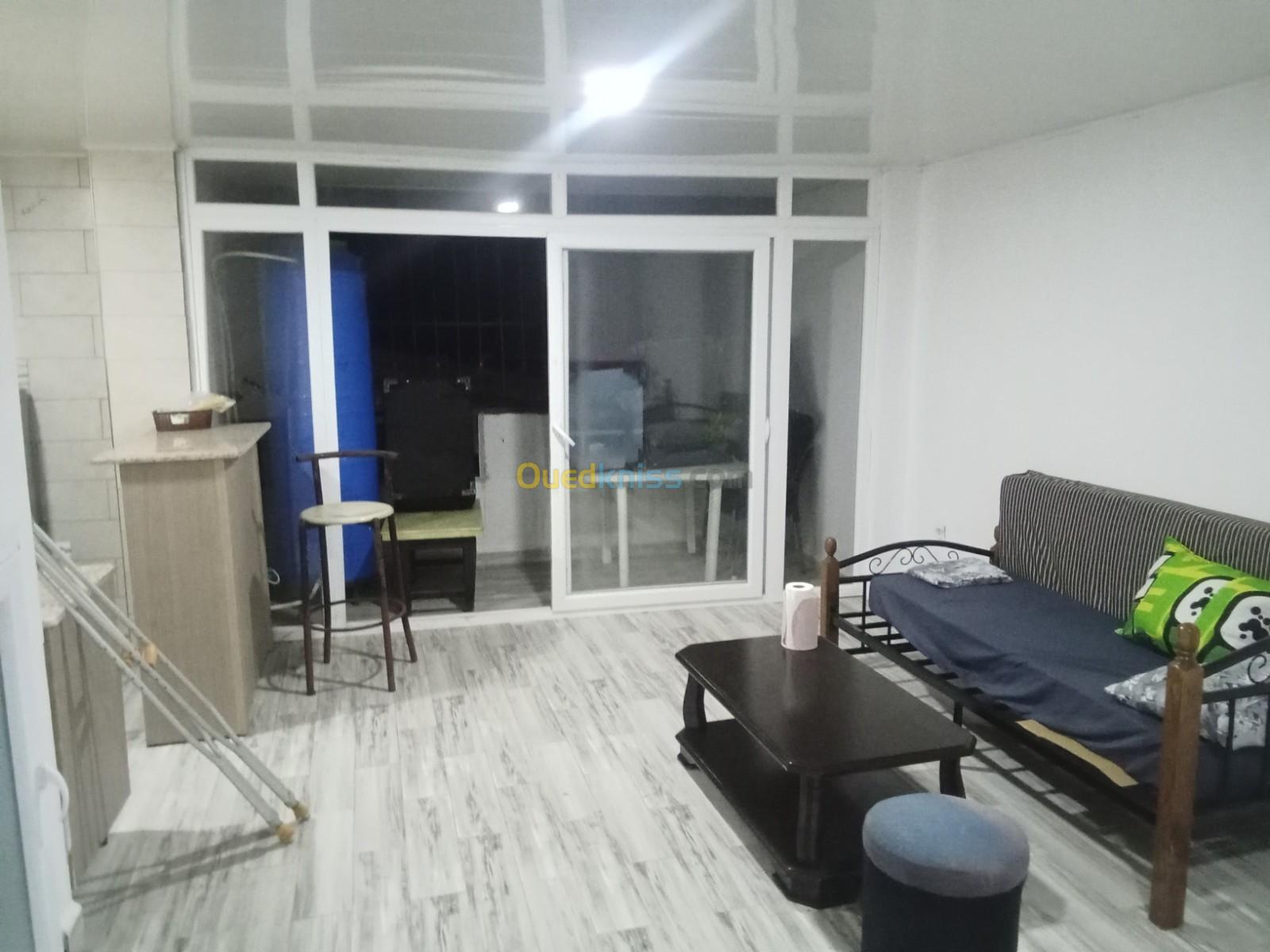 Location vacances Appartement F3 Béjaïa Beni ksila