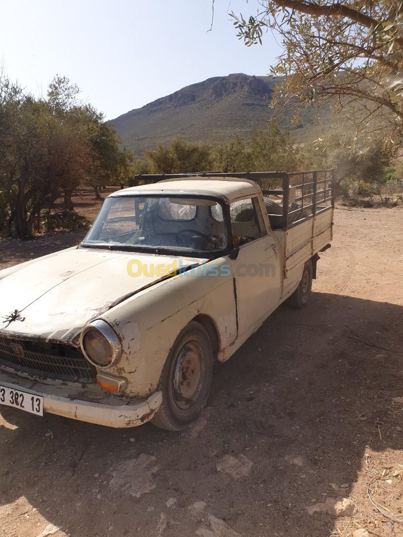 Peugeot 404 1982 404