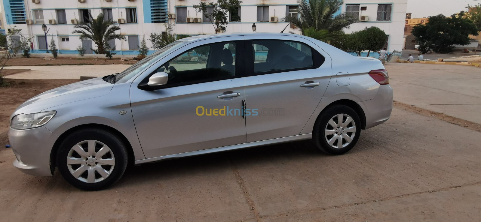 Peugeot 301 2013 Active