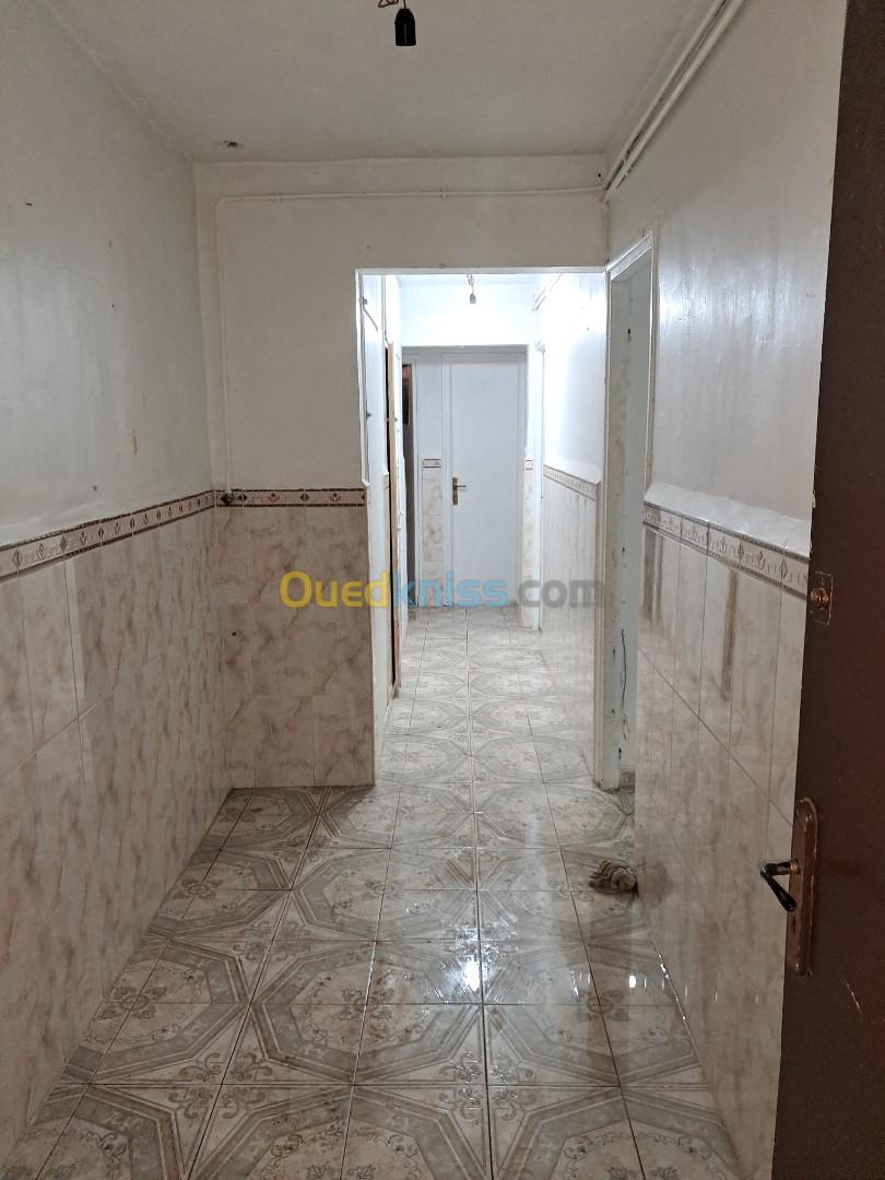 Location Appartement F3 Blida Blida