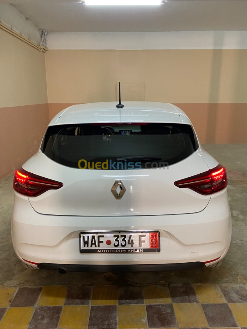 Renault Clio business 2023 Business la 65