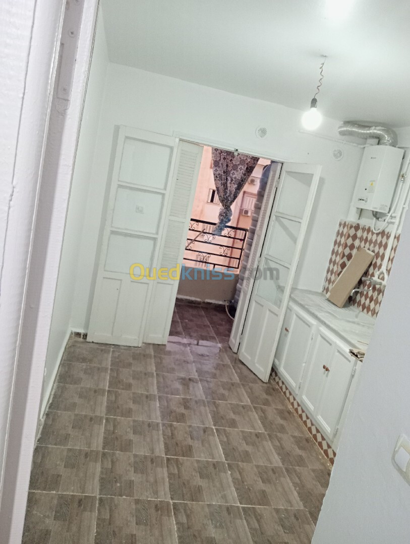 Vente Appartement F3 Alger Ain benian