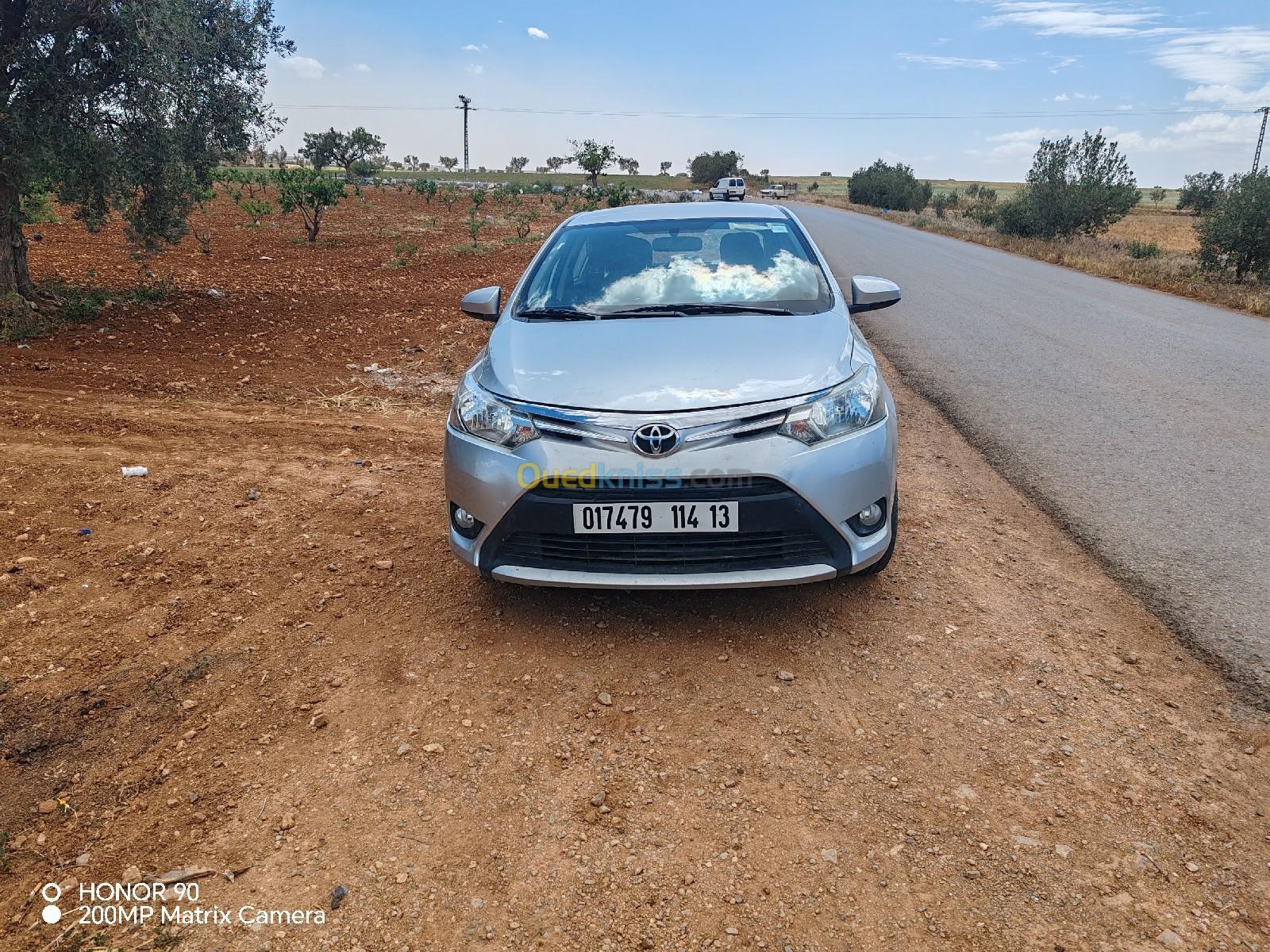 Toyota Yaris Sedan 2014 Yaris Sedan - Tlemcen Algérie