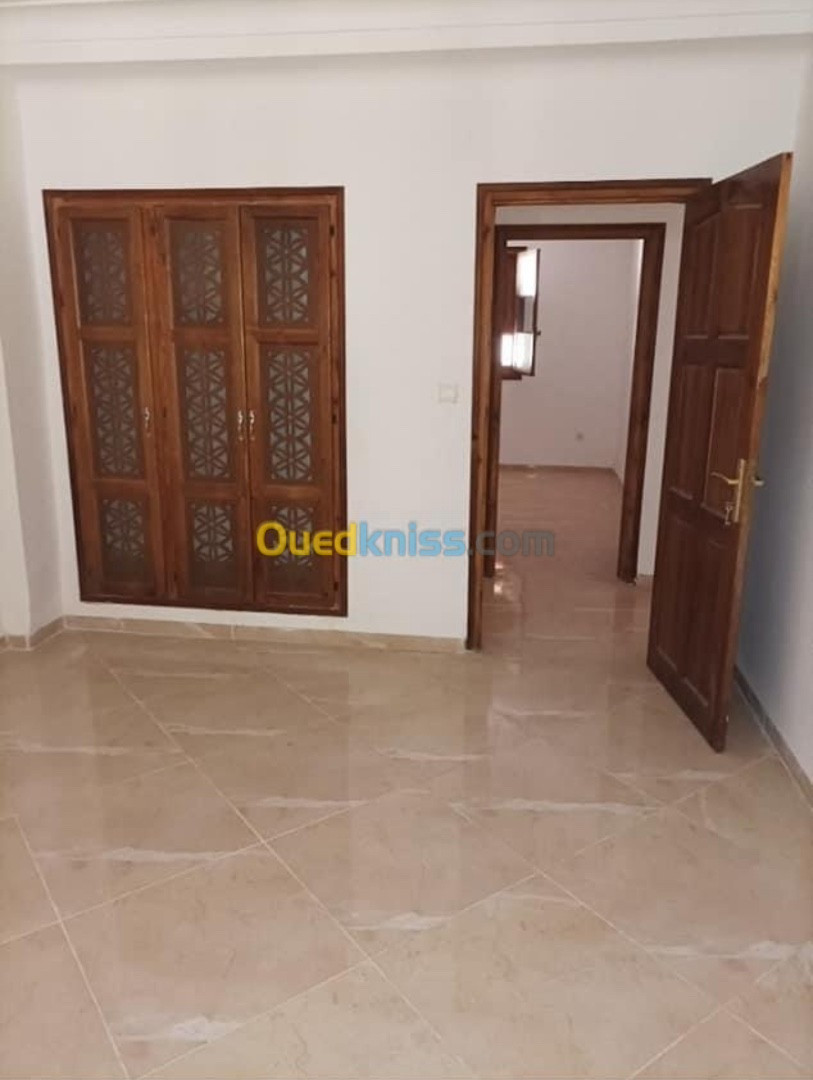 Location Appartement F4 Constantine Constantine