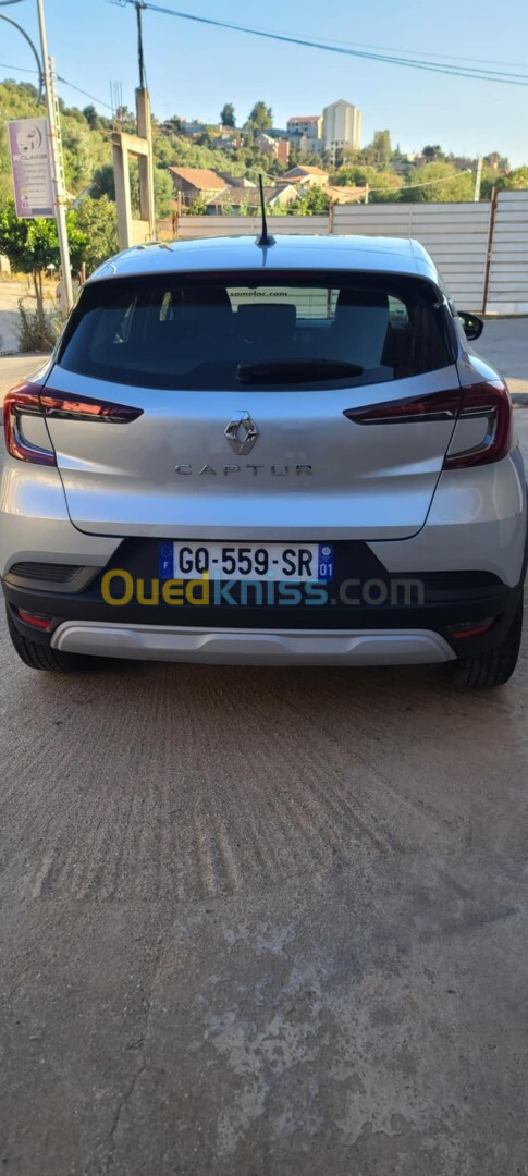 Renault Captur 2023 