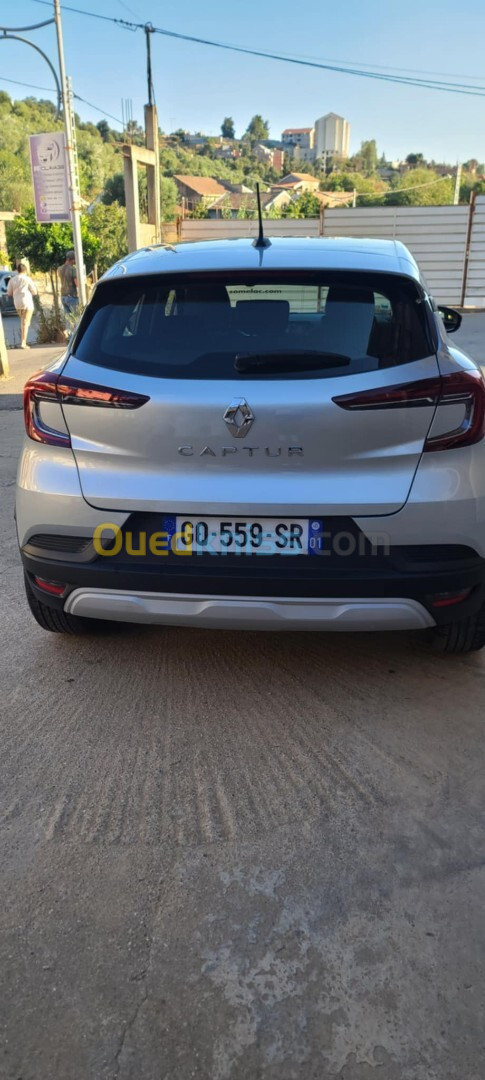 Renault Captur 2023 