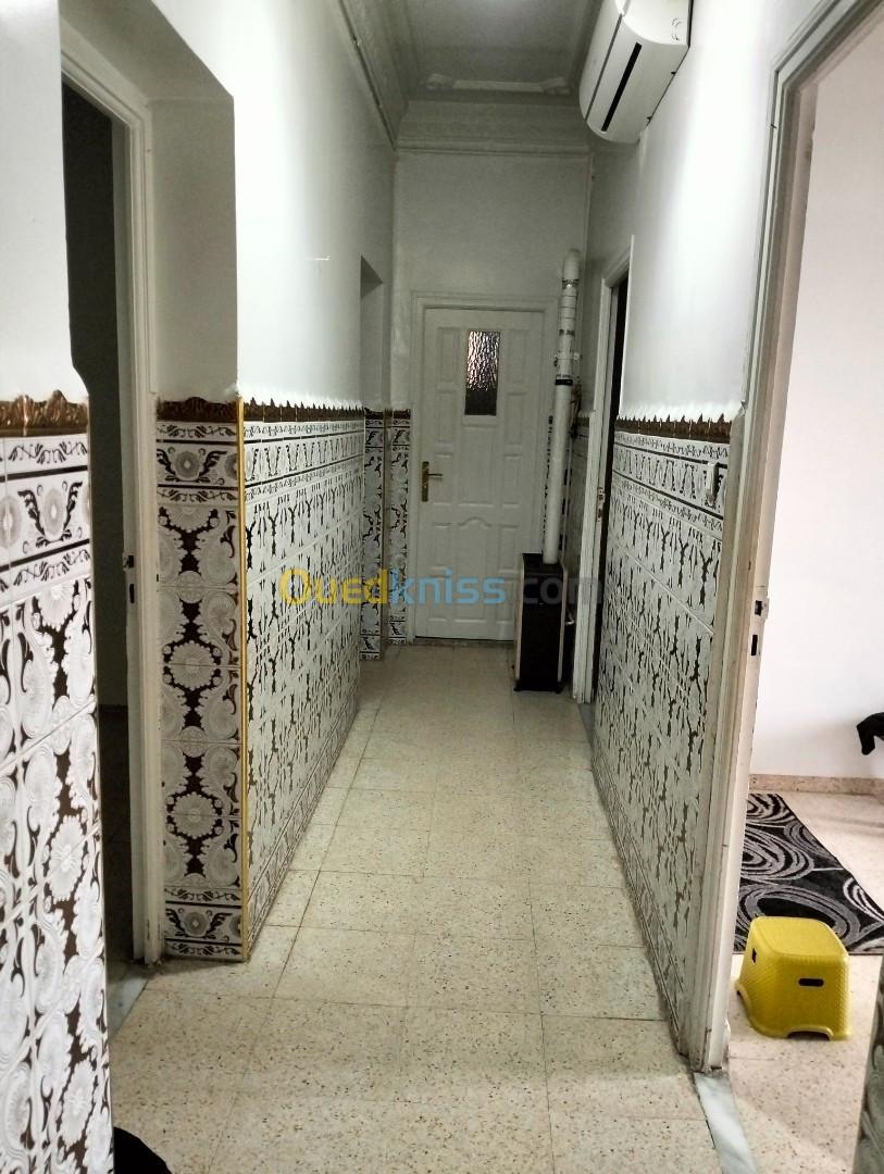 Location Appartement F4 Constantine Constantine