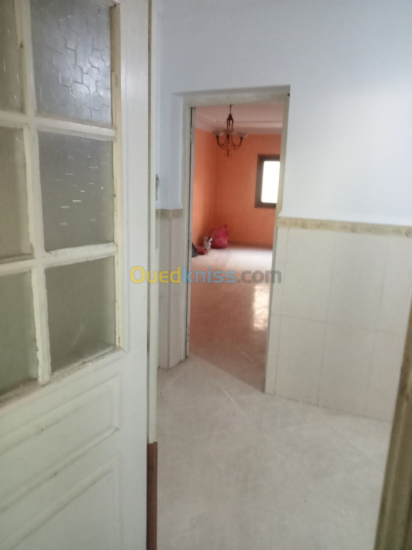 Vente Appartement F3 Alger Ain naadja