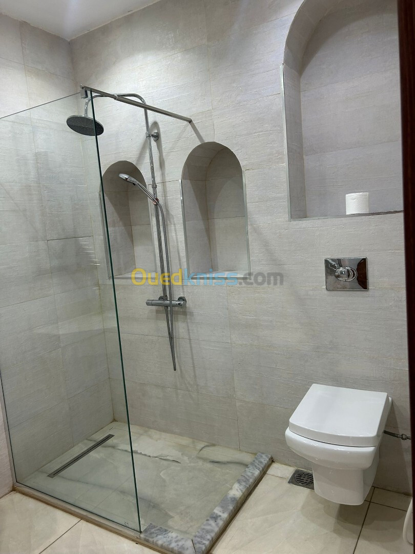 Location Appartement F4 Alger Hydra