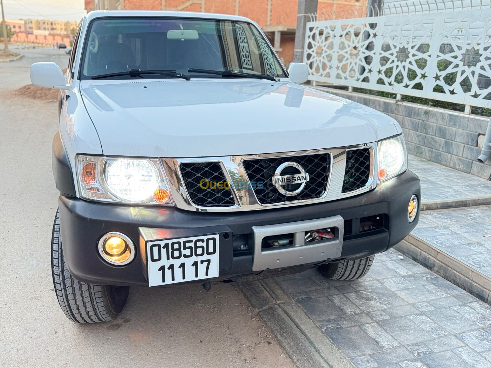 Nissan Patrol 2011 Safari