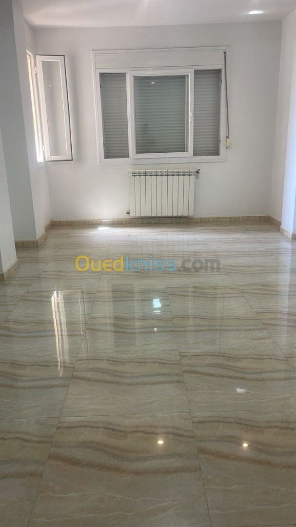 Location Appartement F4 Alger Kouba