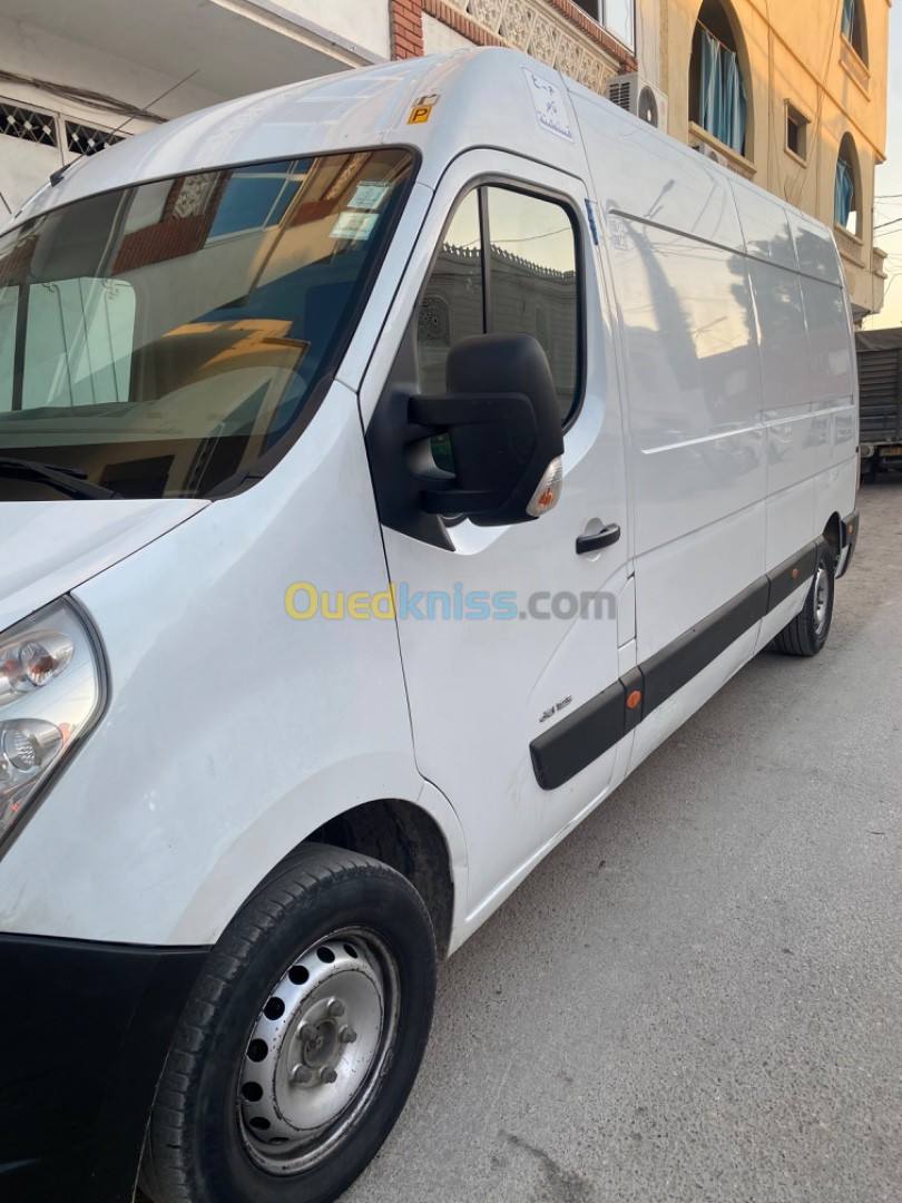 Renault Master3 2013