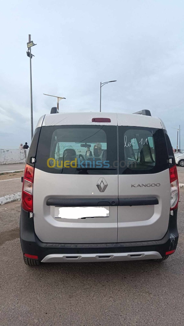 Renault KANGOO STEPWAY 2024 