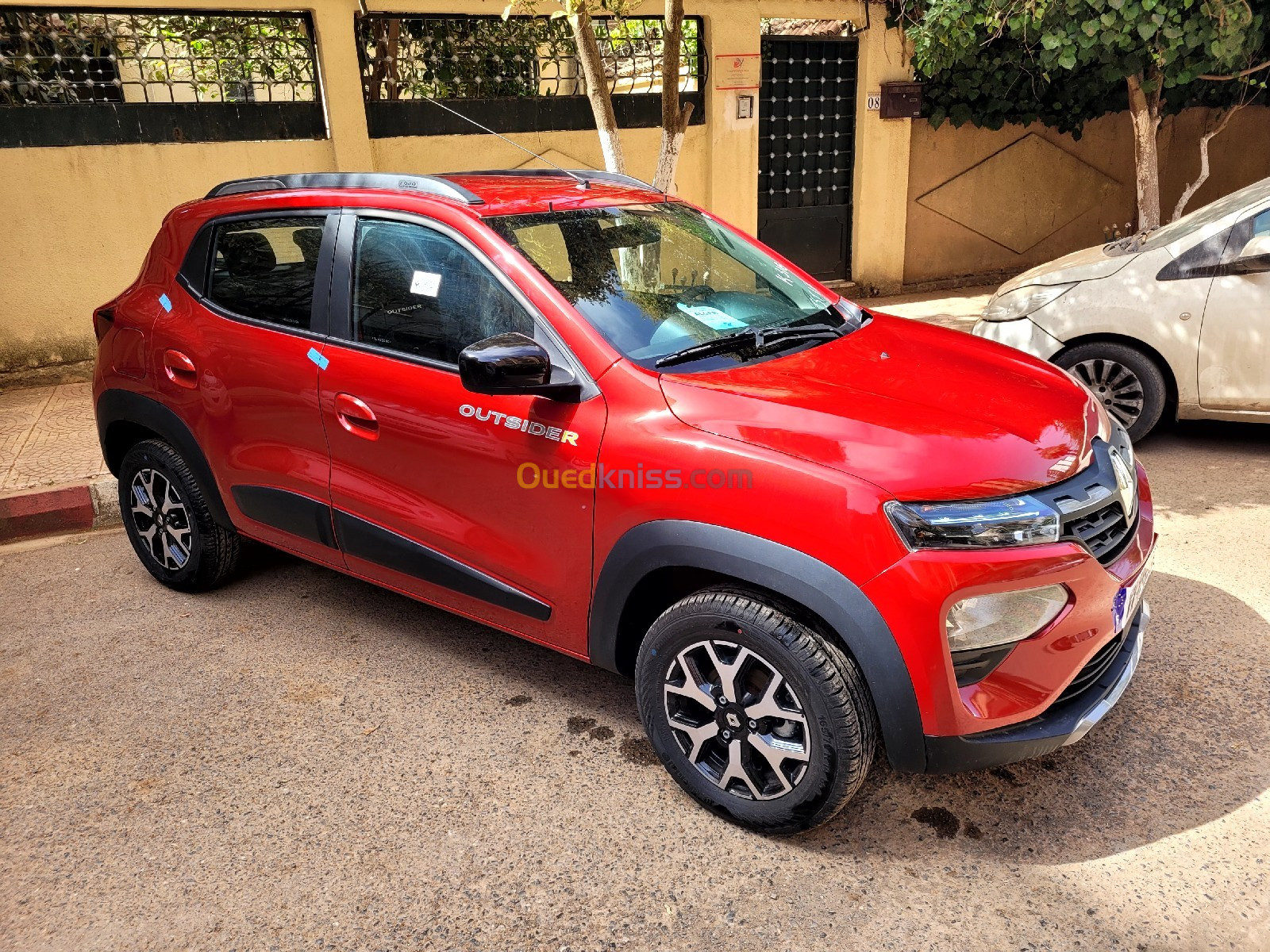 Renault Kwid 2024 Outsider