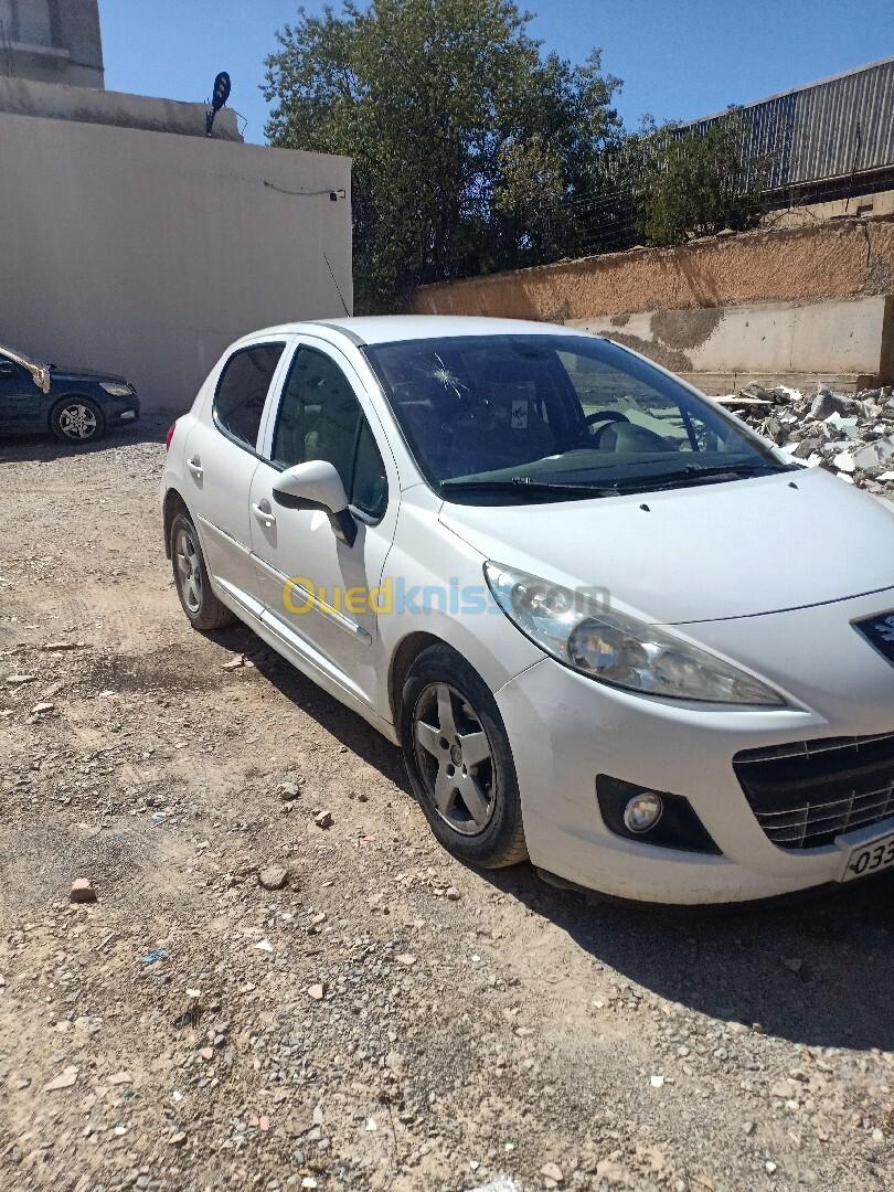 Peugeot 207 2012 