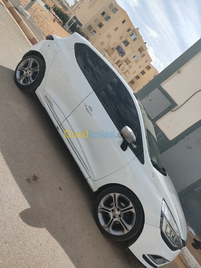 Renault Clio 4 2018 GT Line +