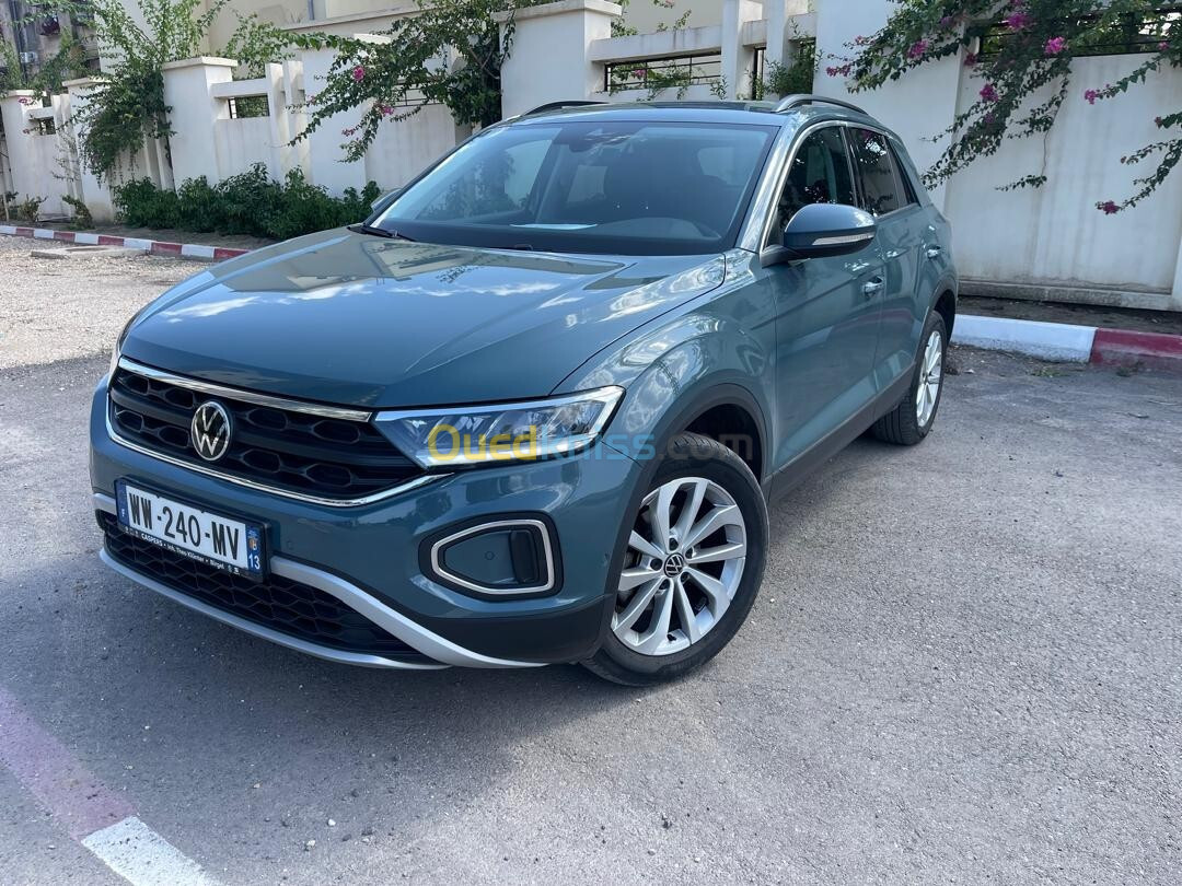 Volkswagen T-Roc 2023 