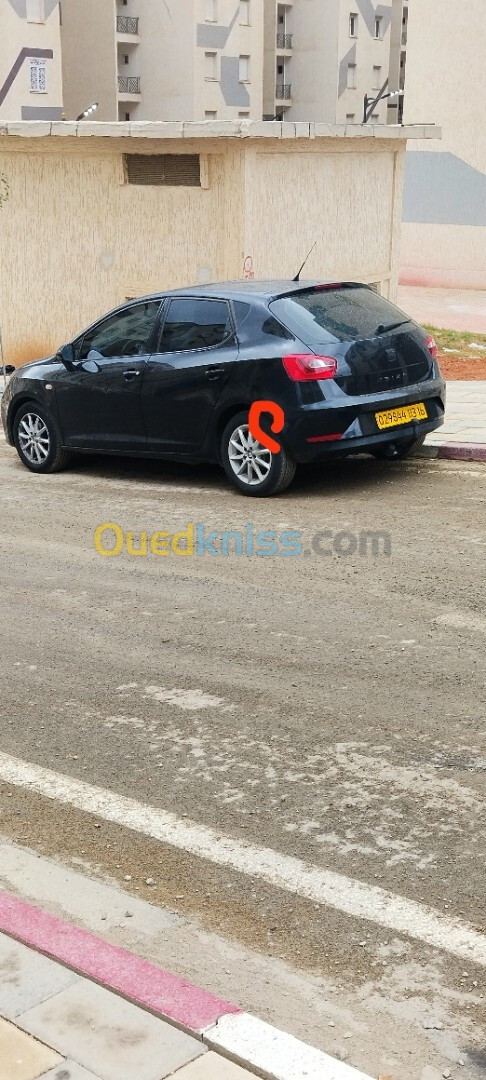 Seat Ibiza 2013 Fully +Toit ouvrant