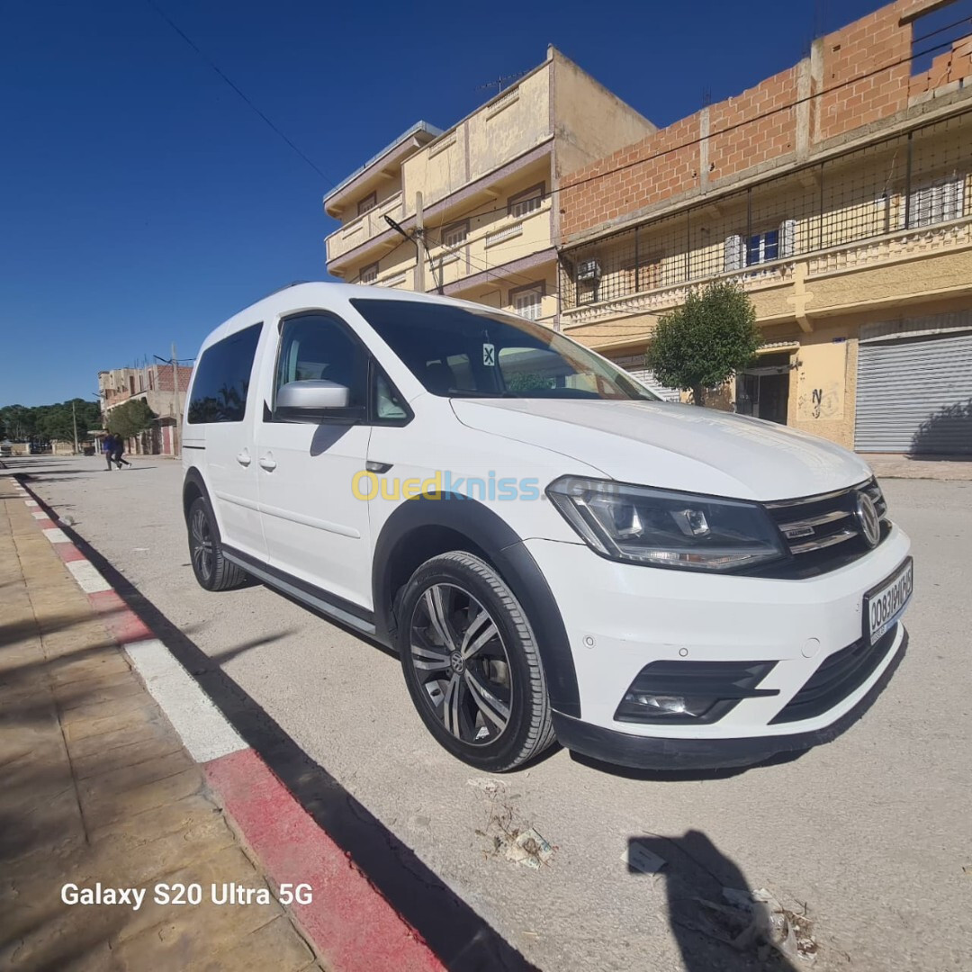 Volkswagen Caddy 2017 Alltrack 7 Places