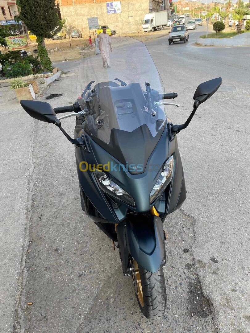 Yamaha Tmax562 2022