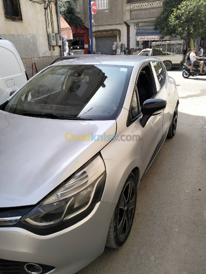 Renault Clio 4 2015 