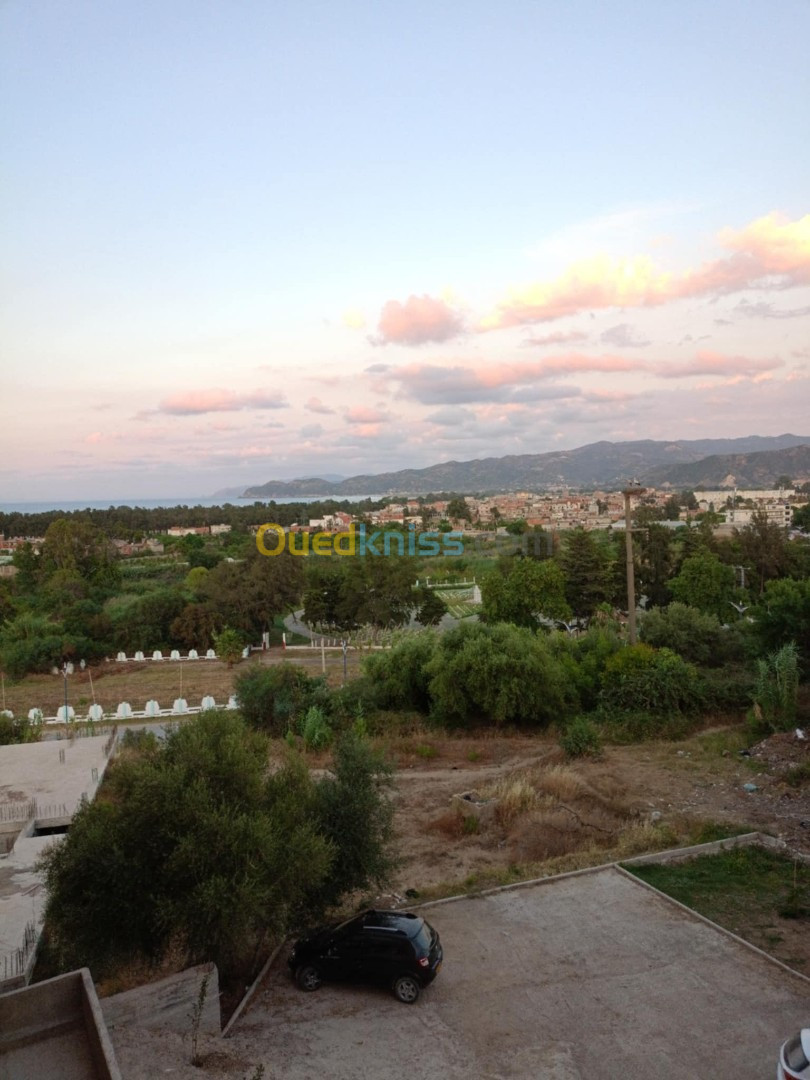 Location Appartement F2 Skikda Collo