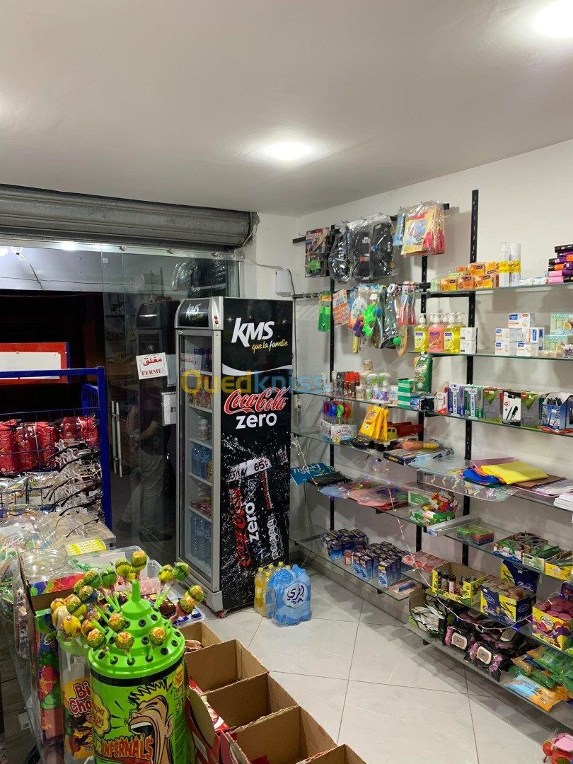 Kiosque multi services a vendre 