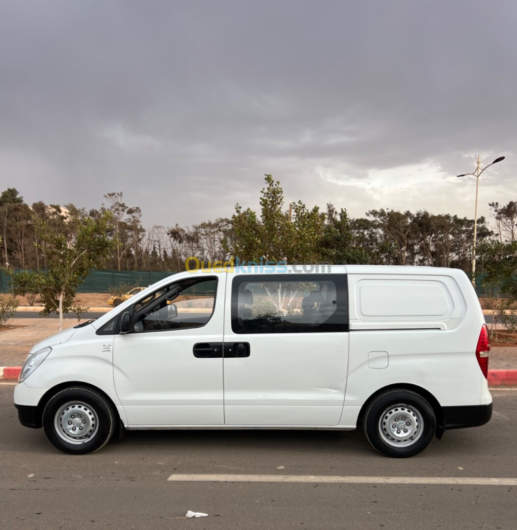 Hyundai H1 2011 Vitré 6 places