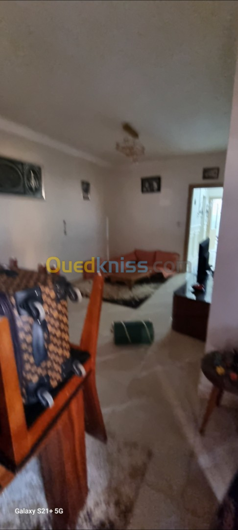 Vente Appartement F4 Oran Sidi chami