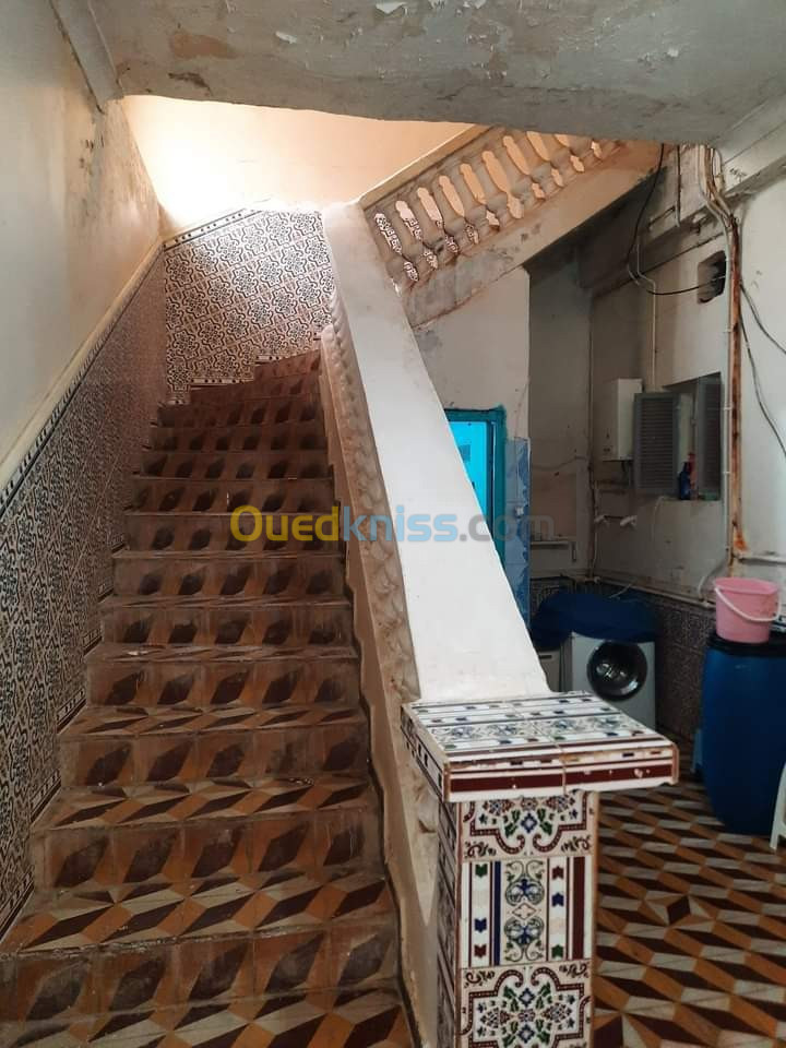 Vente Villa Mostaganem Ain tadles