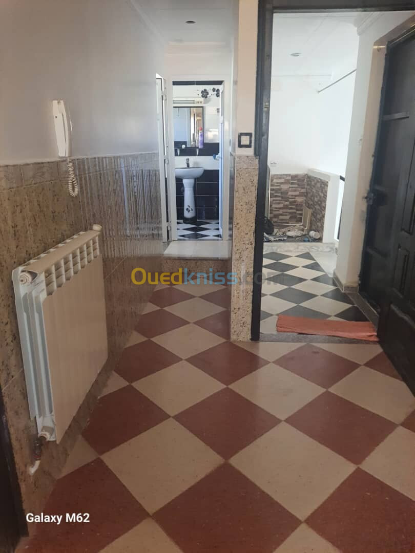 Location Appartement F4 Alger El achour