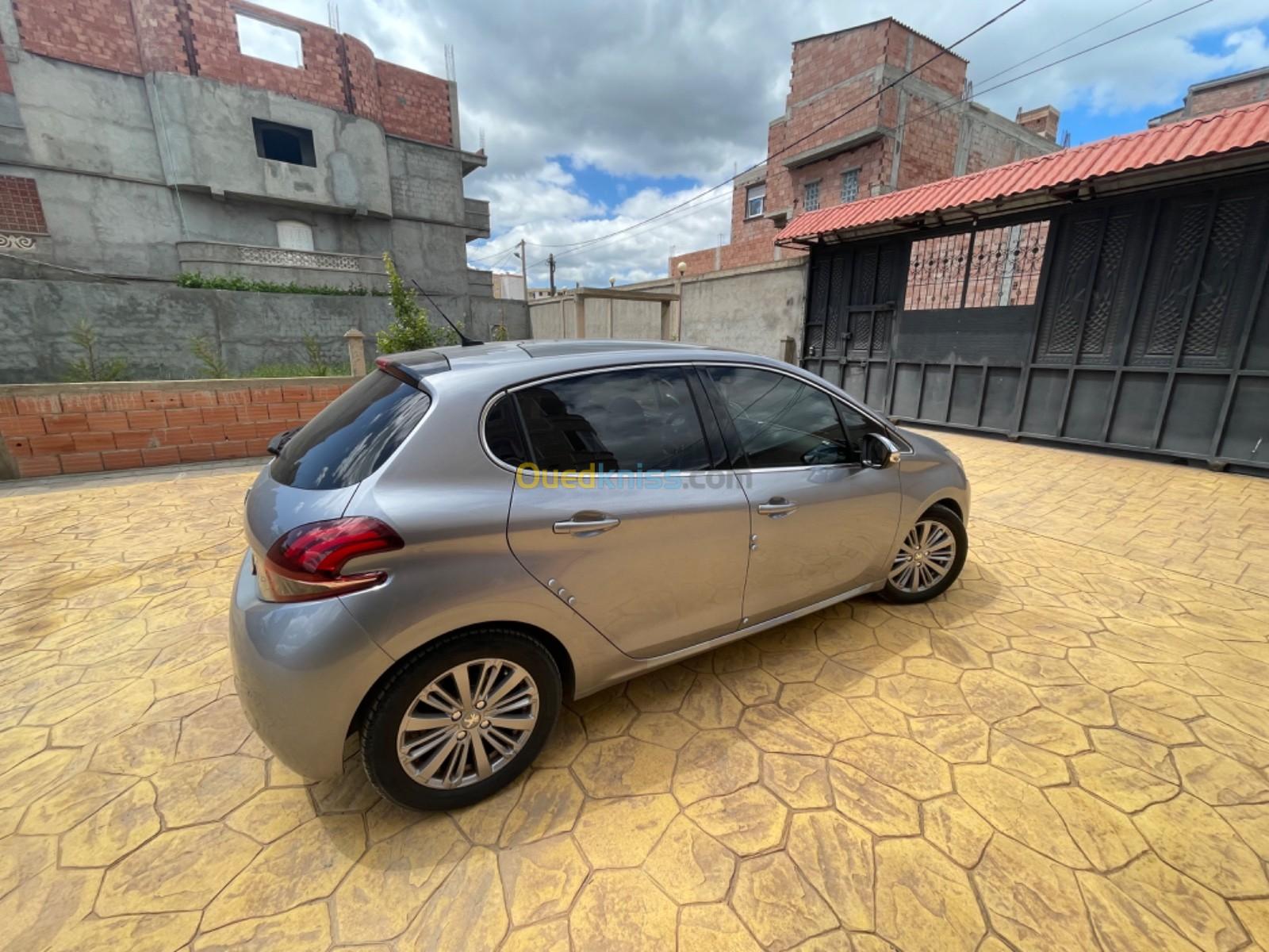 Peugeot 208 2019 Allure Facelift