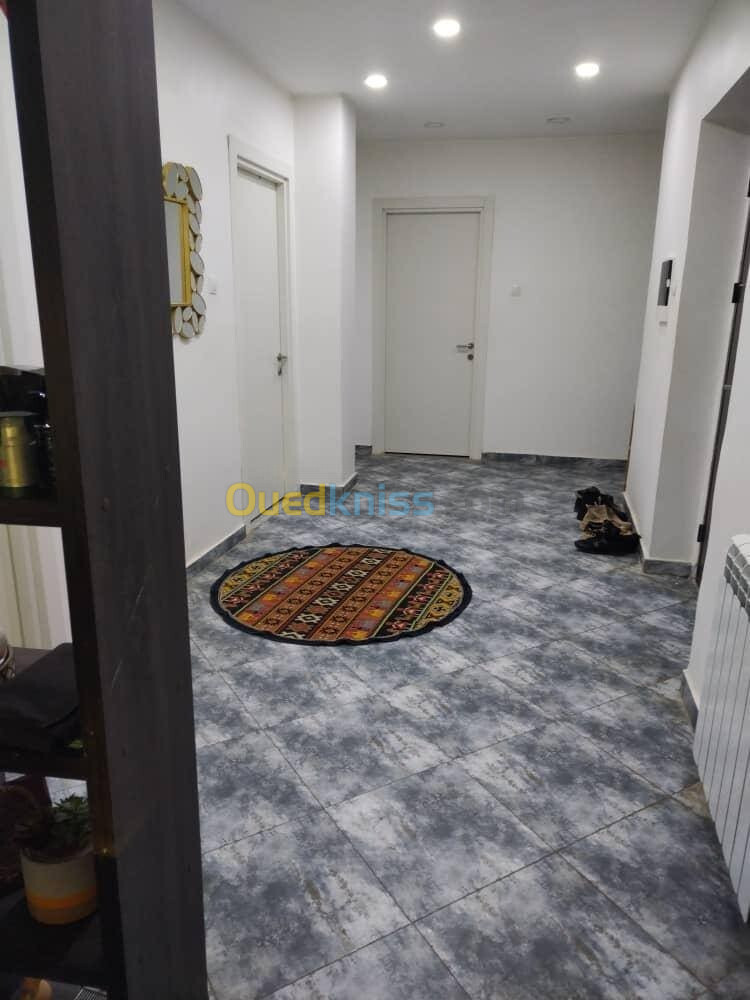 Location Niveau De Villa F4 Alger Bordj el kiffan