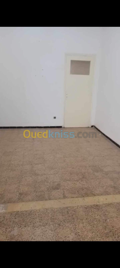 Location Niveau De Villa F5 Blida Blida