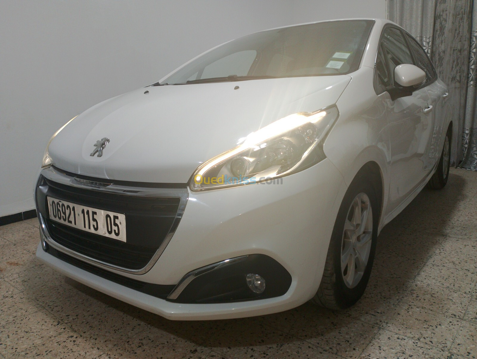 Peugeot 208 2015 Active Facelift