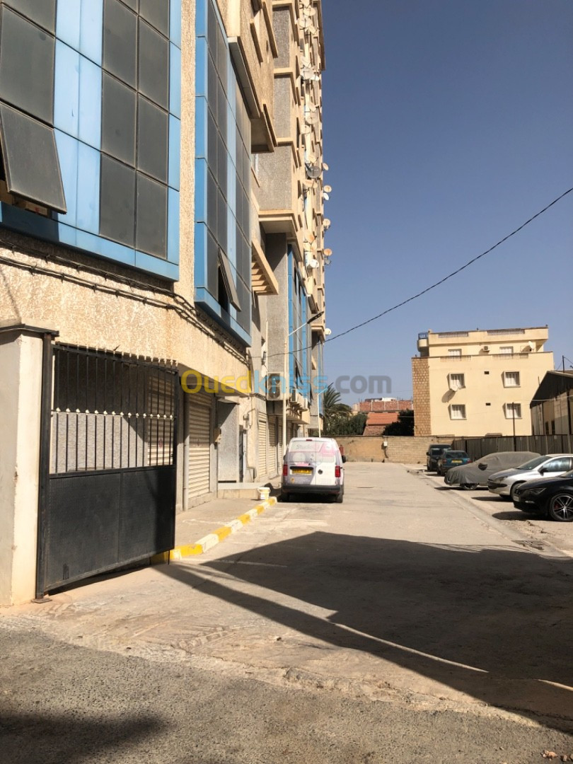 Vente Appartement F3 Bejaia Akbou