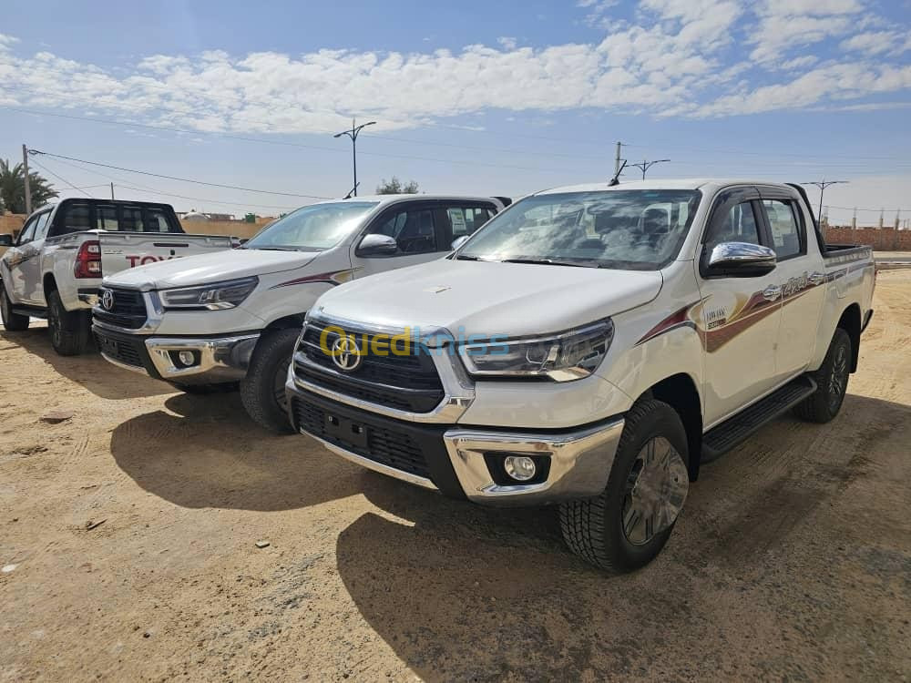 Toyota Hilux 4×4 double cabine pickup srs 2024 