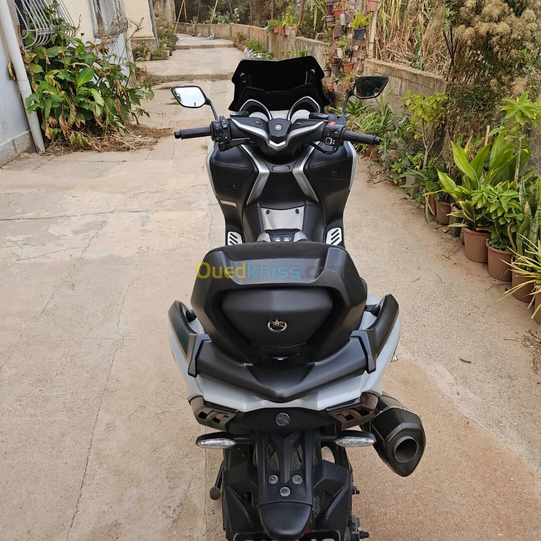 Yamaha T-Max DX Plus 2019