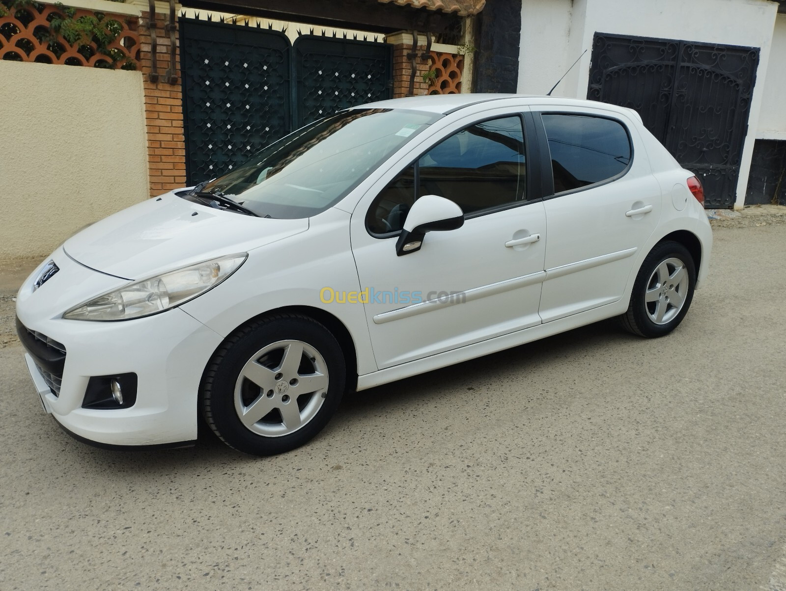 Peugeot 207 2012 207