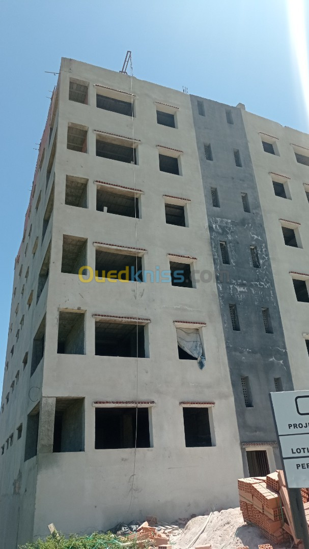 Vente Appartement F3 Tizi ouzou Yakouren