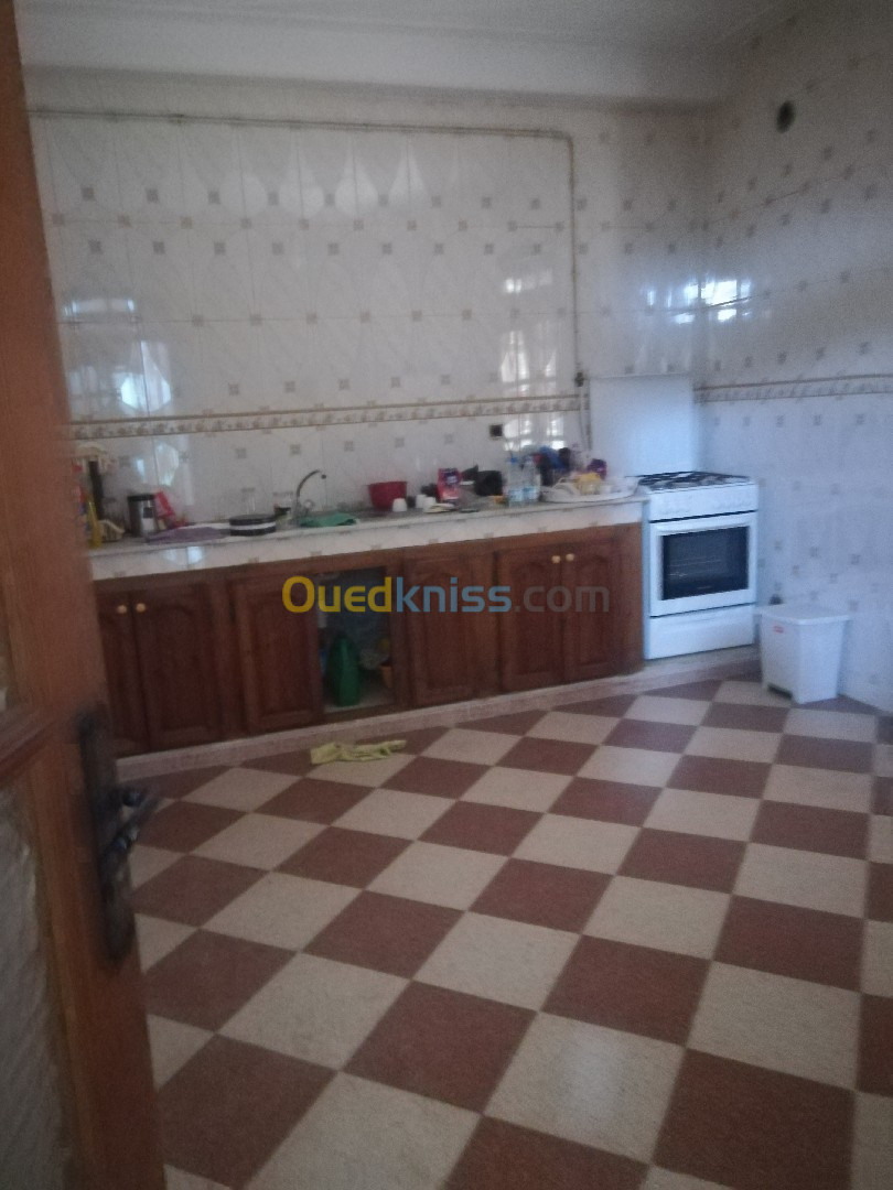 Location Appartement F3 Alger Bab ezzouar