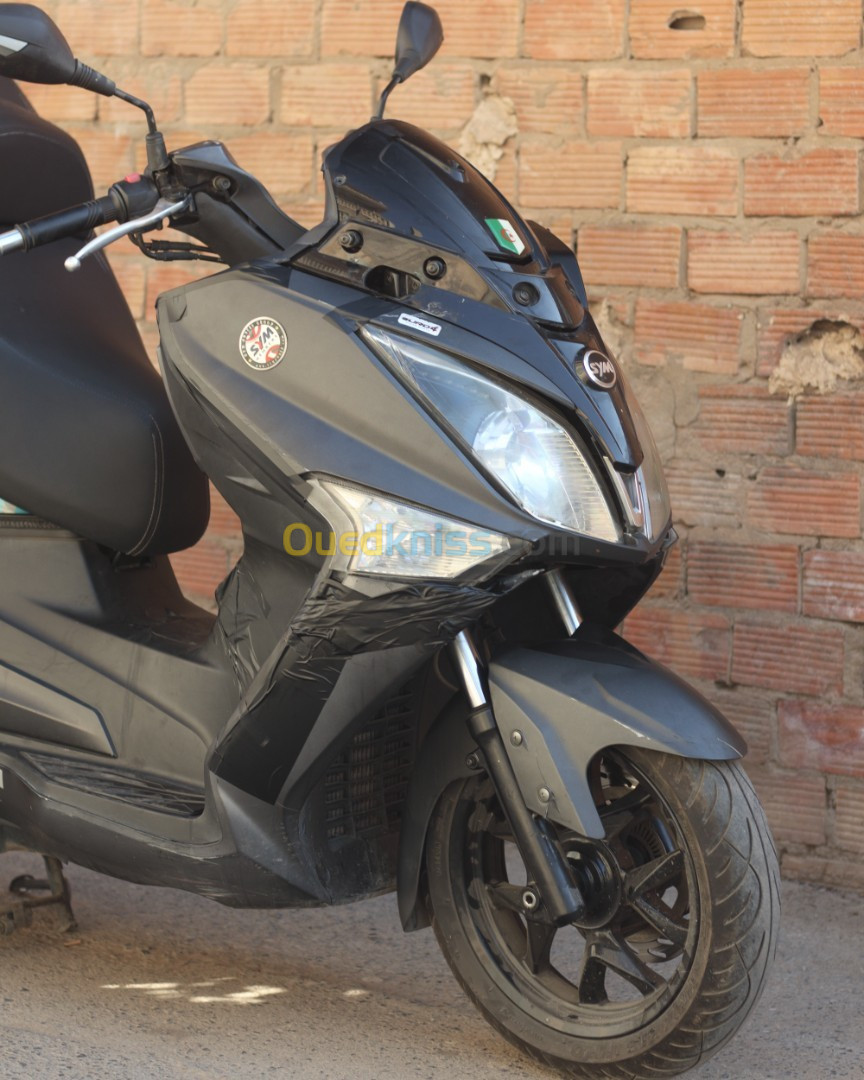 SYM Joymax 250i 2015