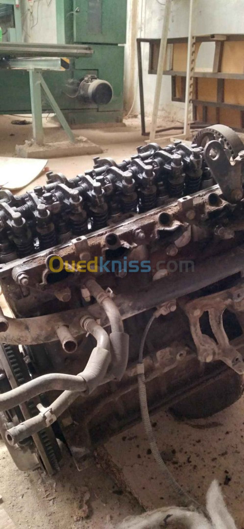 Hyundai Accent GLS 2011 Moteur pour piece