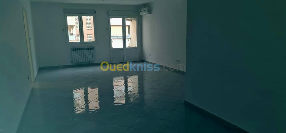 Location Appartement F4 Alger Souidania