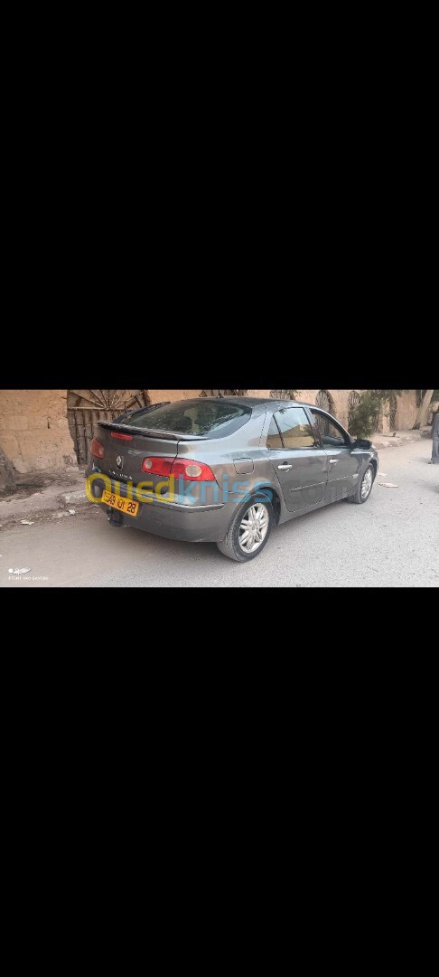 Renault Laguna 2 2001 انيسيال باري