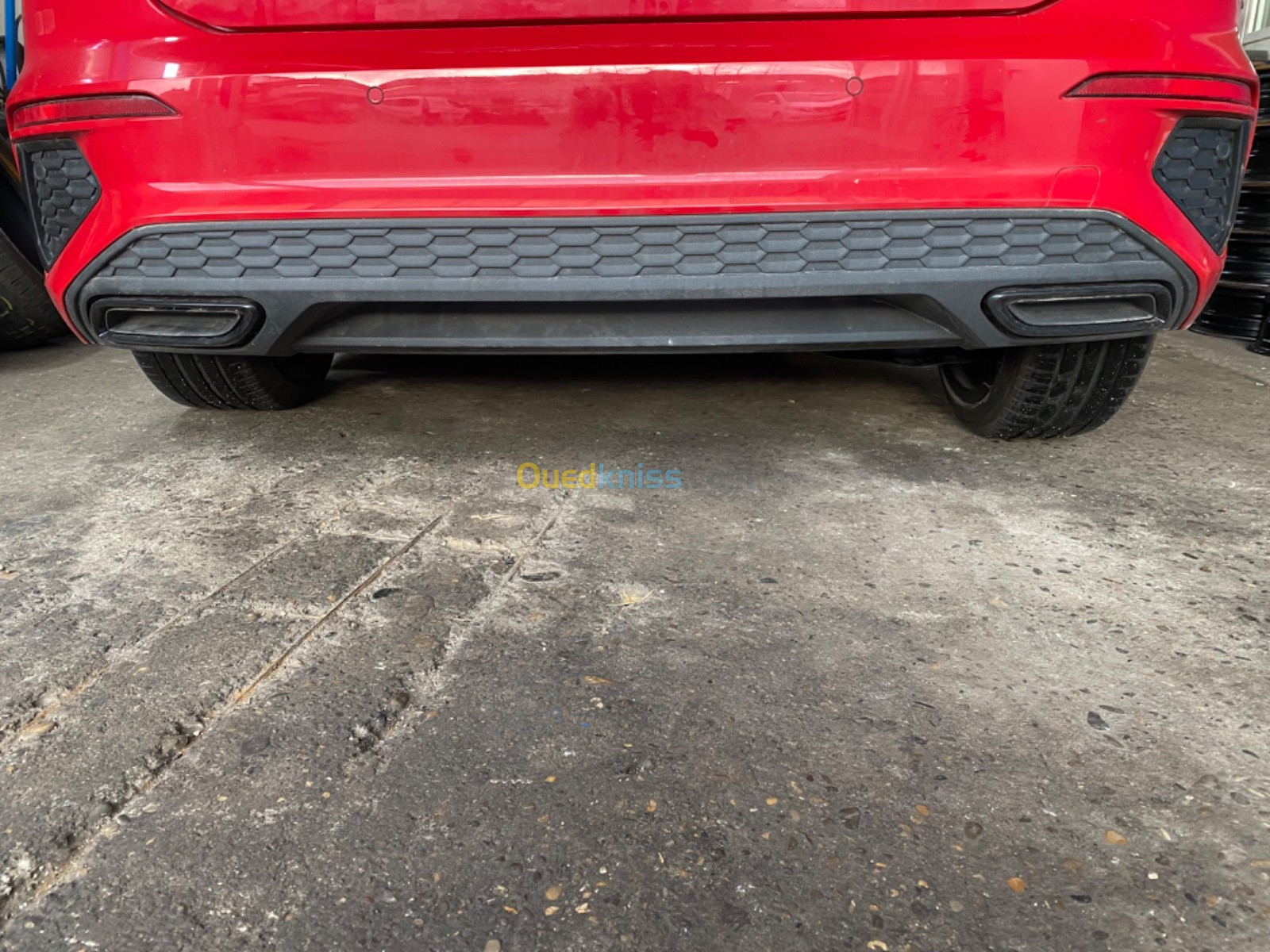 Spoiler arrière Audi A3 2022 S line 